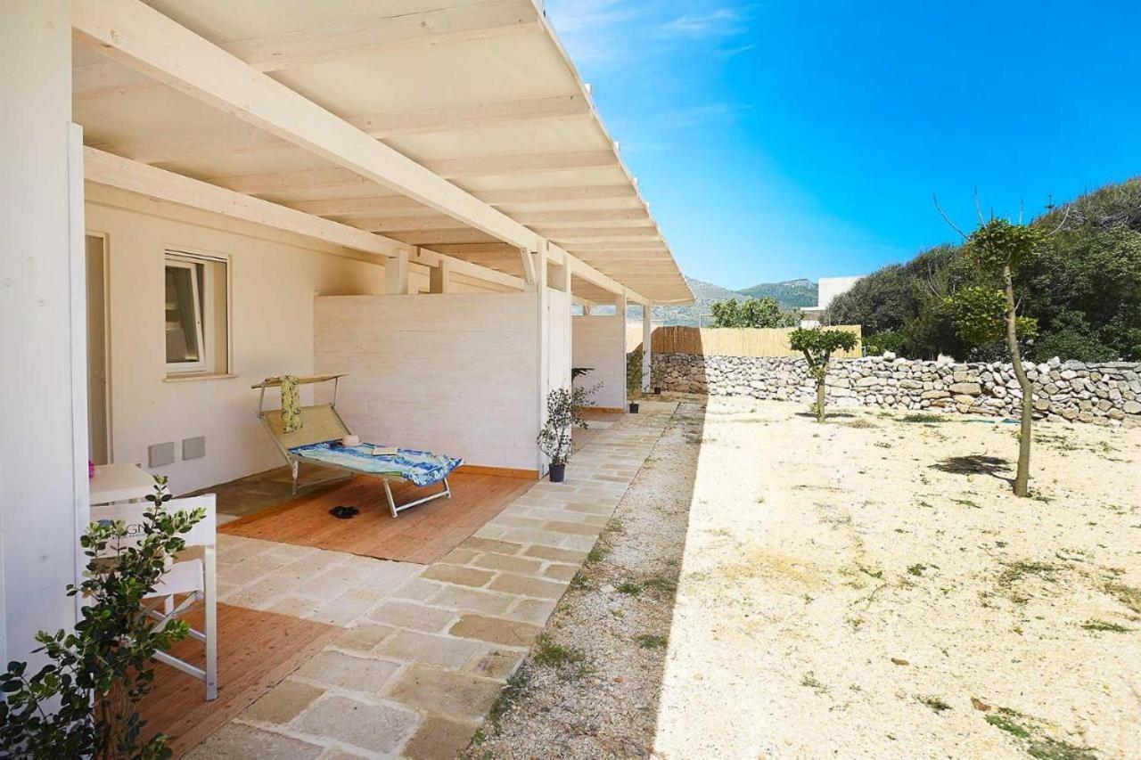 Stabilimento Lido Burrone Bed & Breakfast Favignana Bagian luar foto